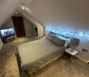 Cropston Apartment | Cozy 1 bed Urban Haven