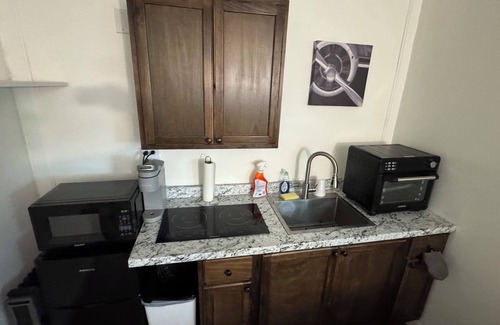Norfolk - Virginia Beach Apartment | Cozy 1-bedroom apartment in amazing Virginia Beach with WiFi, AC