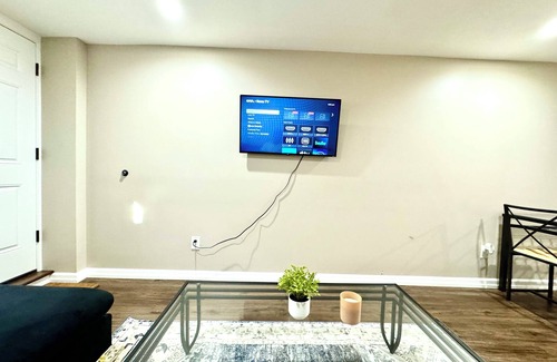 Wynnefield Apartment | Cozy 1-bedroom apartment with AC and WiFi in amazing Philadelphia
