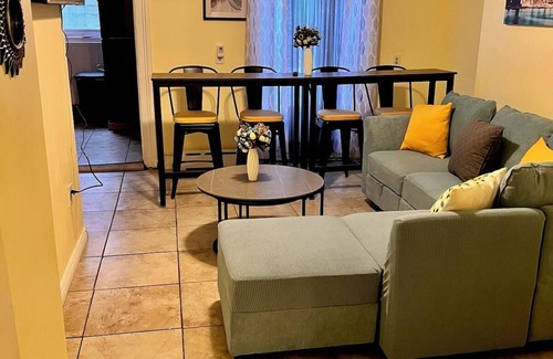 Bushwick Apartment | Cozy 1-bedroom apartment in charming Brooklyn with AC, WiFi