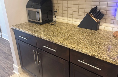 Piedmont Heights Apartment | Cozy 1-bedroom apartment in Mid Atlanta, Buckhead.