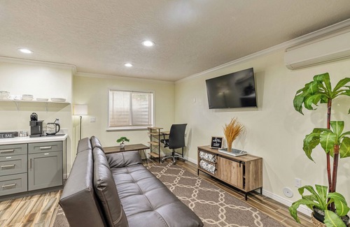 Layton Apartment | Cozy 1-Bedroom Basement Apartment, Free Parking, Kitchen, Washer/Dryer in Unit