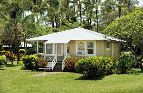 Waimea House | Cozy 1-Bedroom Ocean-view Cottage