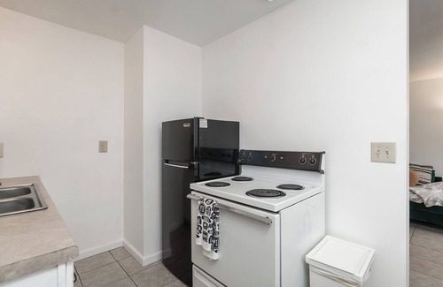 Northridge Apartment | Cozy 1-Bedroom Retreat in Dayton: Perfectly Located Near 3 Top Hospitals!
