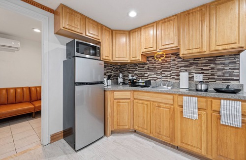 North Bergen Apartment | Cozy 1-bedroom with AC and WiFi in charming North Bergen