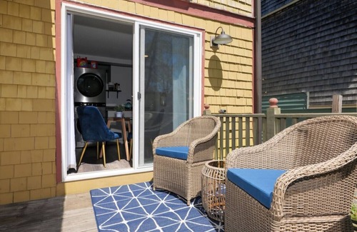 Bar Harbor Apartment | Cozy 1 BR + 4min Walk to Downtown [Blueberry Hill]