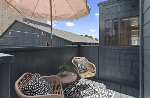 Little Italy House | Cozy 1 BR Casita Overflowing with Natural Light
