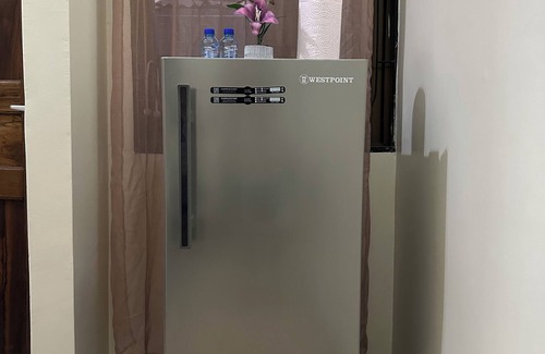 Dar es Salaam Apartment | Cozy 1 BR, prime city center.