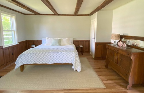 Waldoboro Other | Cozy 1850's farmhouse in the heart of midcoast Maine!
