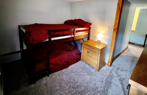 Bridgewater Corners Other | Cozy 1890’s farmhouse located in the heart of Vermont’s green mountains