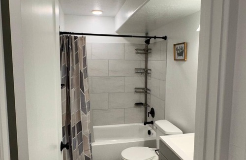 Saratoga Springs Apartment | Cozy 1BR Basement Apt-Private