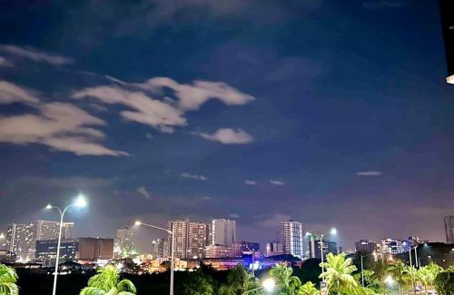 Barangay 76 Apartment | Cozy 1BR Condo Fully-furnished Resort Wi-Fi NetFlix