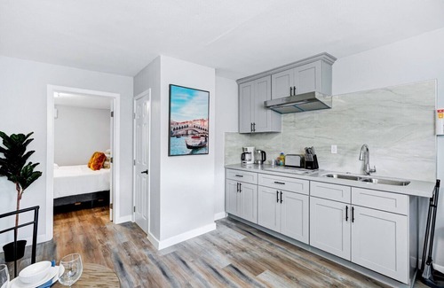 South el Monte House | Cozy 1BR Home + King Bed + Near Shops #TravelSGV