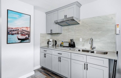 South el Monte House | Cozy 1BR Home + King Bed + Near Shops #TravelSGV
