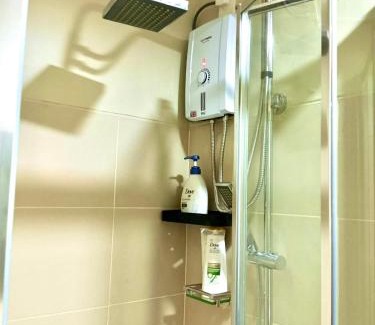 Plainview Apartment | Cozy 1BR w/Wifi&Netflix in FAME near Shaw MRT