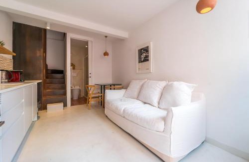 Sao Bento Apartment | Cozy 1BR with Private Terrace Praça das flores | By Airnest