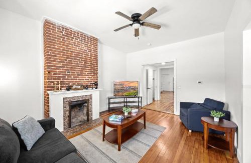 Shelby Park Apartment | Cozy 1st-Floor Flat 2BR Backyard Free Parking