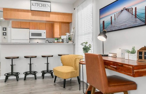 Safety Harbor Apartment | Cozy 2/1 Walkable to dwtn Safety Harbornn