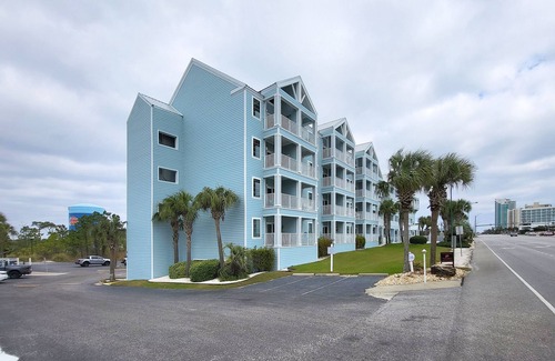 Orange Beach Condo | Cozy 2/2 Sleeps 5. Welcome to Grand Caribbean 117