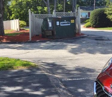 Weirs Beach Apartment | Cozy 2 bdrm 2 bth condo walking distance to Weirs!
