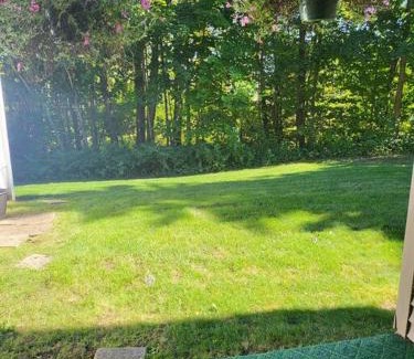 Weirs Beach Apartment | Cozy 2 bdrm 2 bth condo walking distance to Weirs!