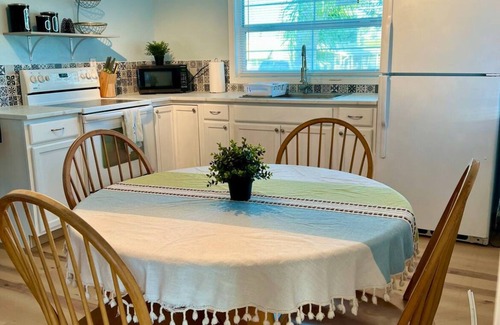 Holiday House | Cozy 2 bedroom, 1 bathroom stay in Holiday. With WiFi, Big screen, and Foosball.