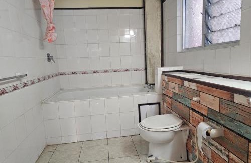 Oyster Bay Apartment | Cozy 2 Bedroom Apartment