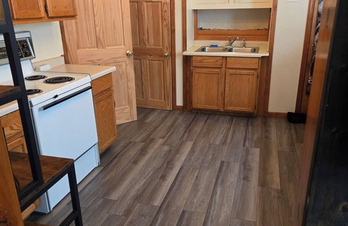 Bessemer Apartment | Cozy 2-bedroom apartment in charming Bessemer with WiFi, AC