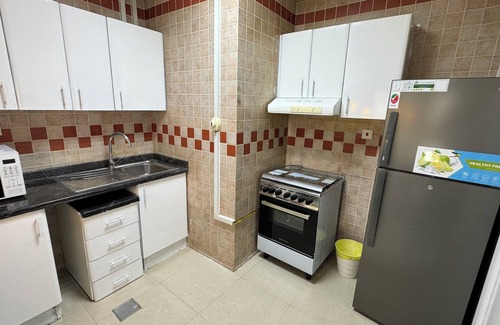 Al Sufouh 2 Apartment | Cozy 2-bedroom apartment in brilliant Dubai with Garden Balcony, WiFi