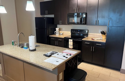 Mason Apartment | Cozy 2-bedroom apartment in marvelous Mason with fitness room, WiFi.