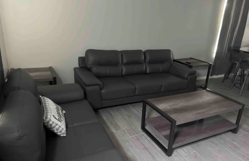 Pharr Apartment | Cozy 2-bedroom apartment in fabulous with WiFi, AC
