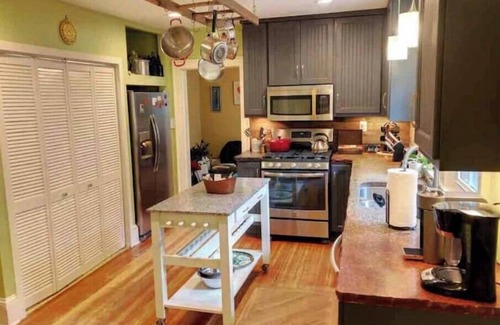 Winston - Salem House | Cozy 2-bedroom bungalow in lovely Winston-Salem