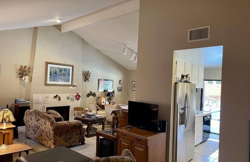 North Shores Condo | Cozy 2-bedroom condo with WiFi, fitness room in charming Rehoboth Beach
