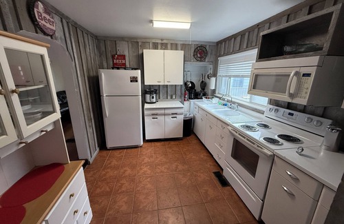 Gilbert Cabin | Cozy 2-bedroom cabin in Gilbert. Located close to RockHouse and Devil Anse Trail