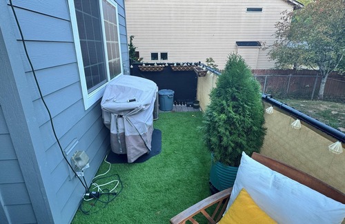 Rye Condo | Cozy 2-bedroom condo in enchanting Vancouver with WiFi, AC