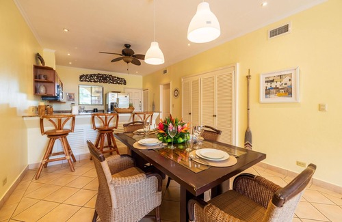 Tamarindo Condo | Cozy 2-bedroom condo with balcony