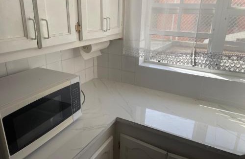 Gibbons Boggs Apartment | Cozy 2 Bedroom Furnished Apartment, Oistins Ch Ch