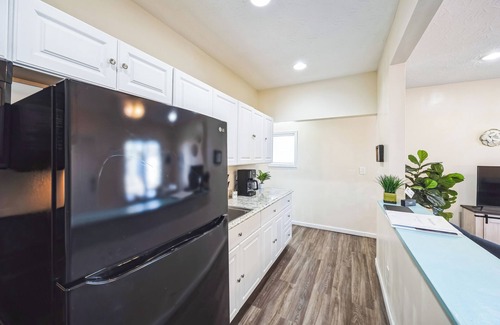 Ludlow House | Cozy 2 Bedroom Getaway