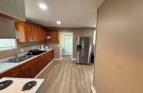 Fairfax House | Cozy 2-bedroom house in Fairfax with easy access to main hwy and close to town!