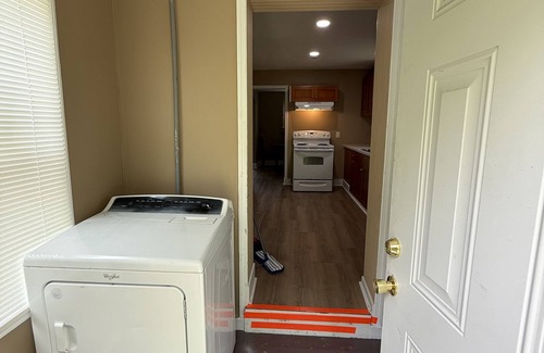 Fairfax House | Cozy 2-bedroom house in Fairfax with easy access to main hwy and close to town!