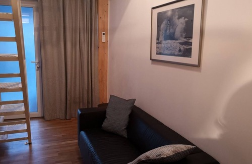 Fontaine Lestang-Bagatelle-Papus-Tabar-Bordelongue House | Cozy 2-bedroom maisonette near Metro