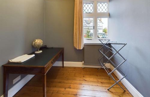 Belfast House | Cozy 2 Bedroom Property in Belfast