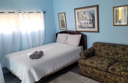 Arecibo Pueblo House | Cozy 2 Bedroom Unit, sleeps 8