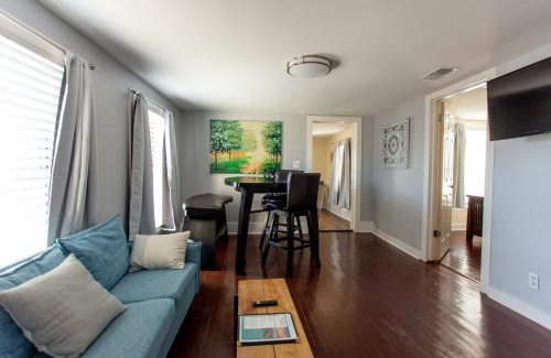 Jacksonville Beach House | Cozy 2 Bedroom Home Minutes from Beach & Bars