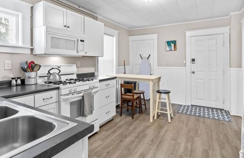 Winooski Apartment | Cozy 2 Bedroom with Parking!