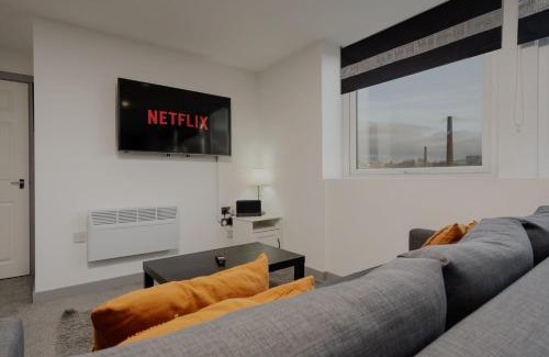 Yeadon Apartment | Cozy 2 BR Flat with Free Parking, Wi-Fi, Kitchen