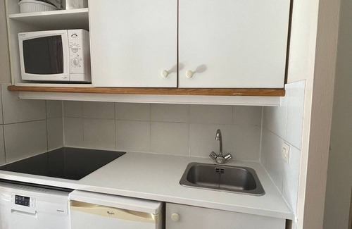 Cap Esterel Apartment | Cozy 2-room apartment with terrace, pool and parking