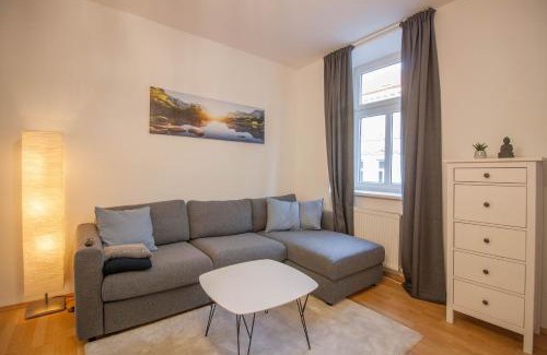 Wahring Apartment | Cozy 2 ROOM APARTMENT - Enjoy Summervibes in Vienna