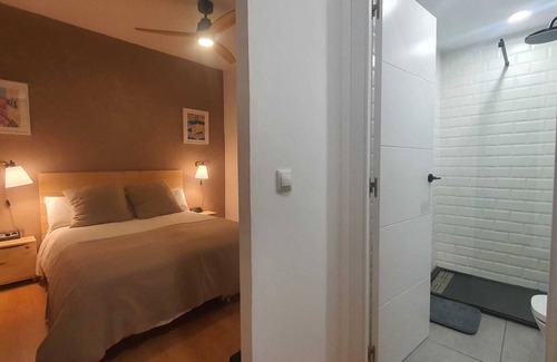 Palos de la Frontera Apartment | COZY 2 ROOMS APARTMENT CLOSE TO ATOCHA RENFE