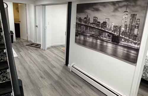Union City Apartment | Cozy 2BD Basement Haven in the Big Apple…